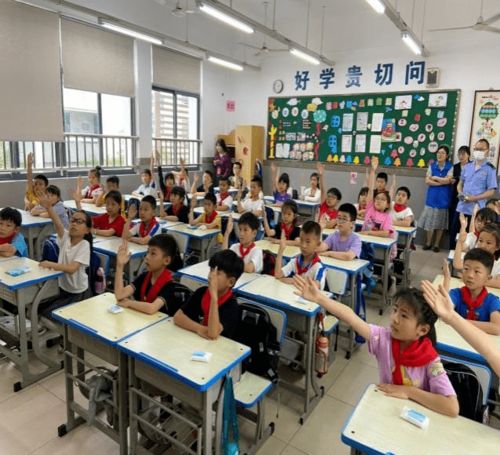 我為群眾辦實事 東山分局開展食品安全進校園宣傳活動